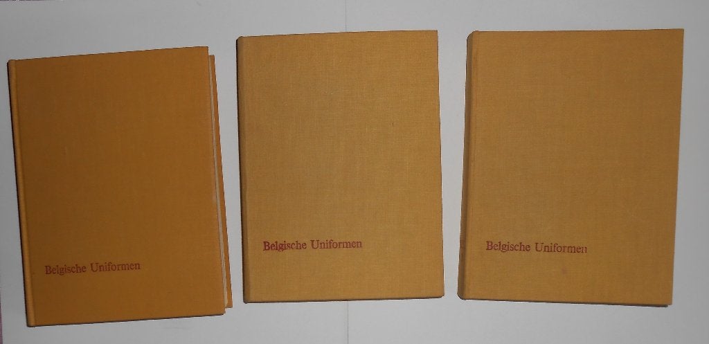 3 delen Belgische uniformen NV Historia ABL ABBL, Ophalen of Verzenden, Overige soorten, Boek of Tijdschrift