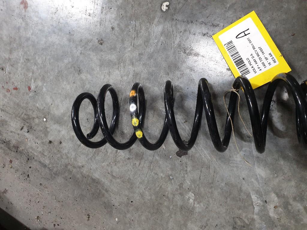 RESSORT DE SUSPENSION ARRIERE Volkswagen Polo V (6R), Autos : Pièces & Accessoires, Volkswagen, Mevr. I. Hauben, Utilisé, Rue de l'Espoir 34 34
4030  GRIVEGNÉE, BE