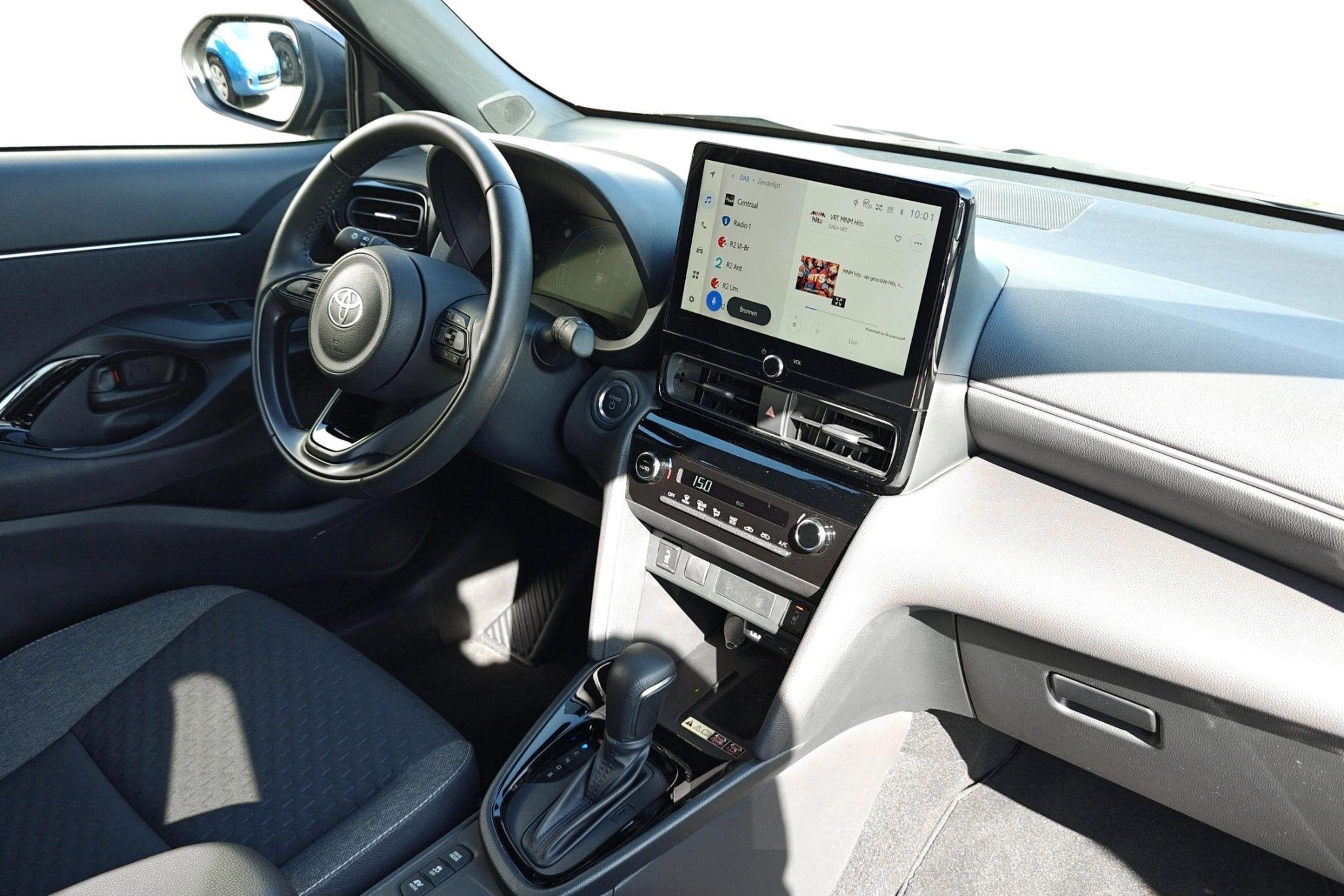 Toyota Yaris Cross 1.5 VVT-ie Hybrid Dynamic Plus CVT + Comf, Auto's, Toyota, Stof, Gebruikt, 116 pk, 1245 kg