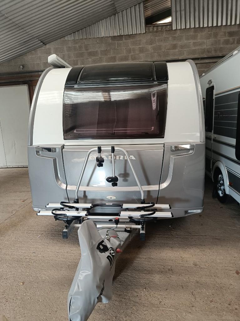 Caravan ADRIA in splinter nieuwe staat, Particulier, Luifel, Adria