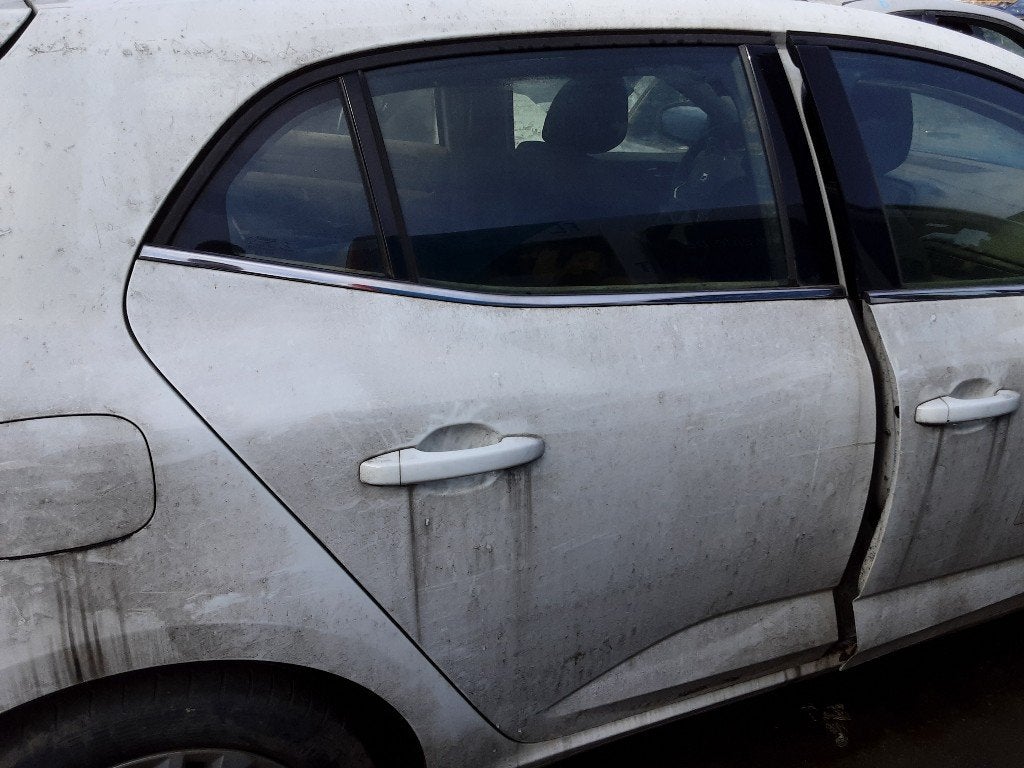 PORTE DROITE ARRIÈRE Renault Megane IV (RFBB) (01-2015/-), Renault, Utilisé, Peter-Huppertz-Straße 5
51063  Köln, DE, Porte