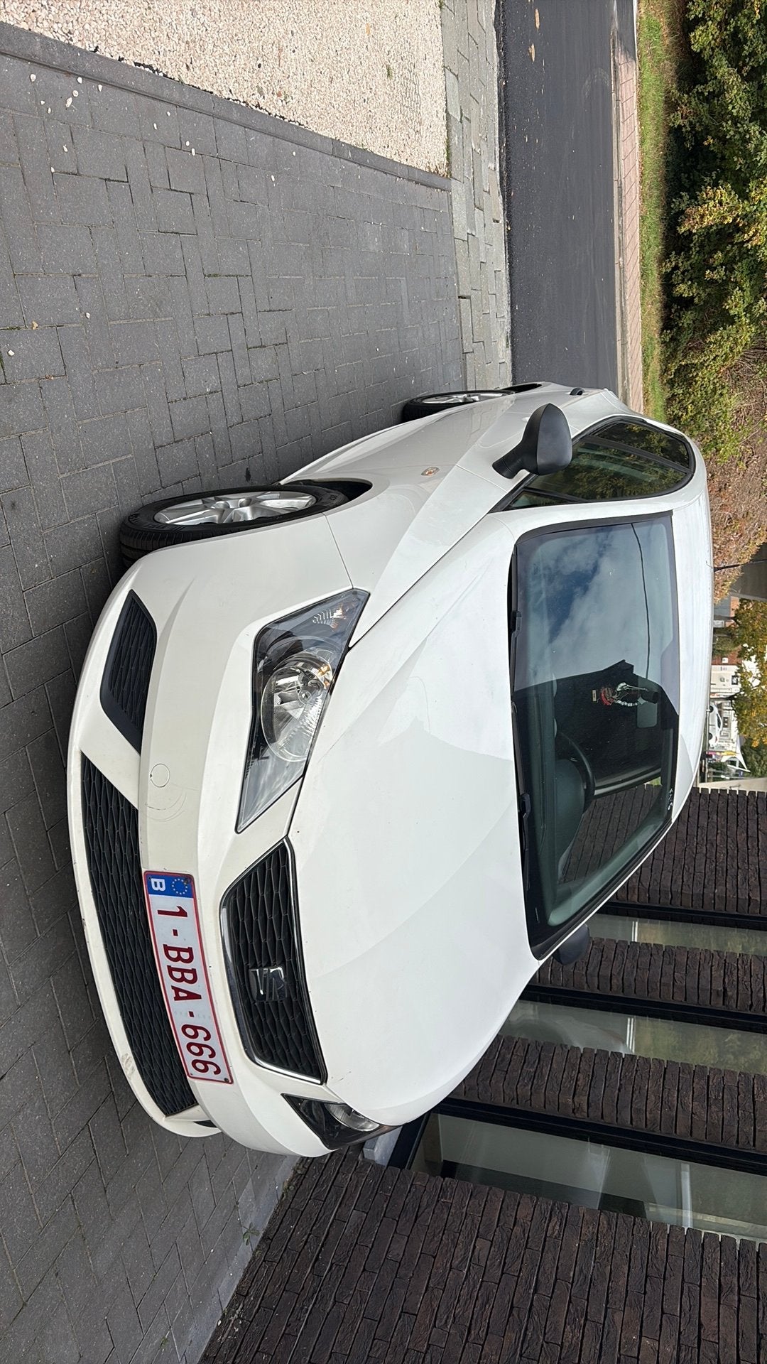 Seat ibiza 1.2 benzine 2014, Auto's, Euro 5, Zwart, Leder, 5 deurs