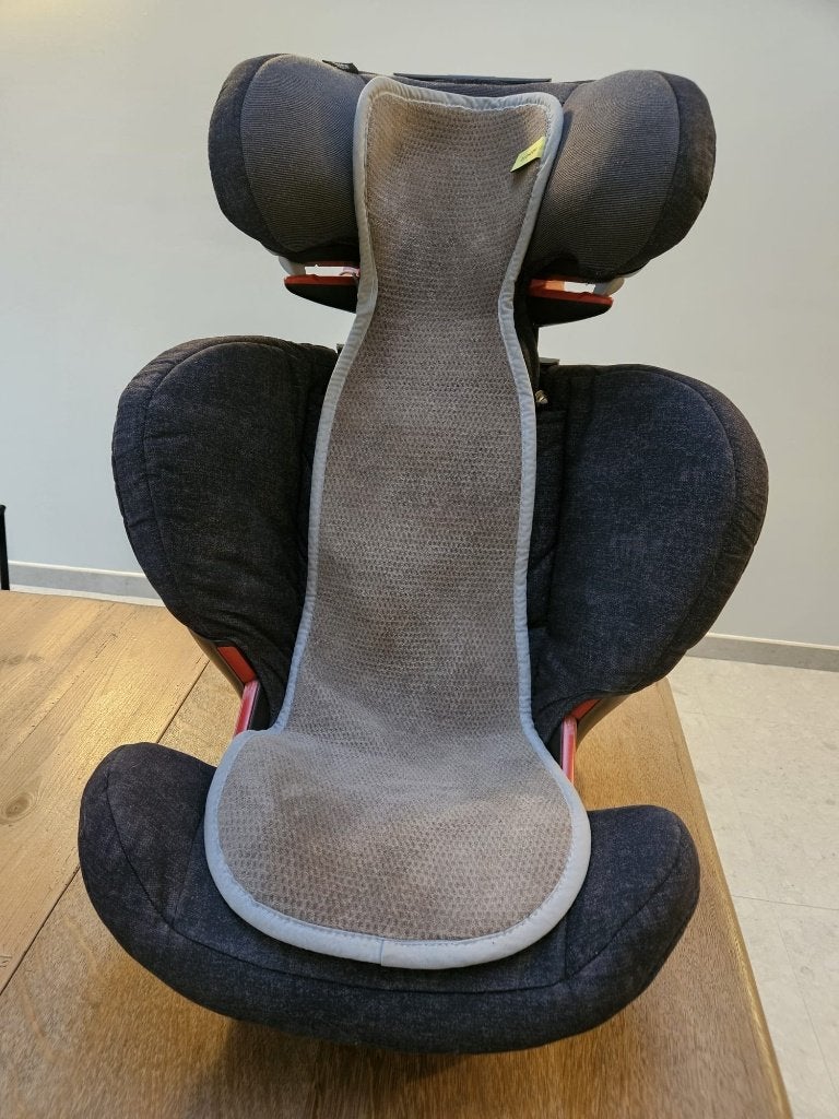 Maxi cosi autostoel - Groep 2/3 - Isofix, Ophalen, 15 t/m 36 kg, Verstelbare rugleuning, Zo goed als nieuw