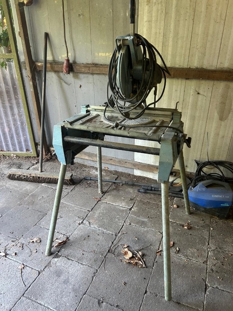 ELU cirkel- en verstekzaag, Bricolage & Construction, Outillage | Scies mécaniques, Enlèvement, Utilisé, Autres types