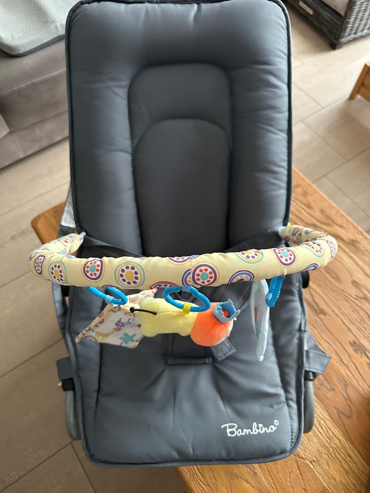 Baby wipper met boog, Kinderen en Baby's, Ophalen, Zo goed als nieuw