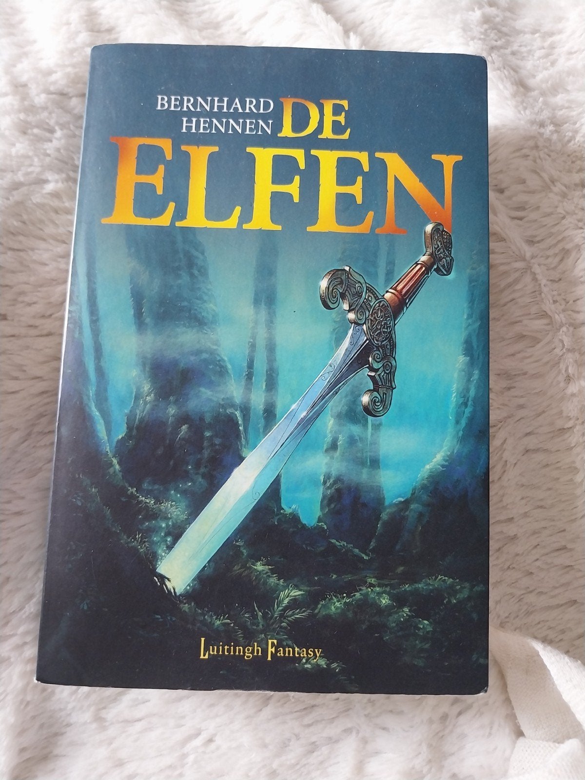 Bernhard Hennen - De Elfen NL, Enlèvement ou Envoi, Bernhard Hennen