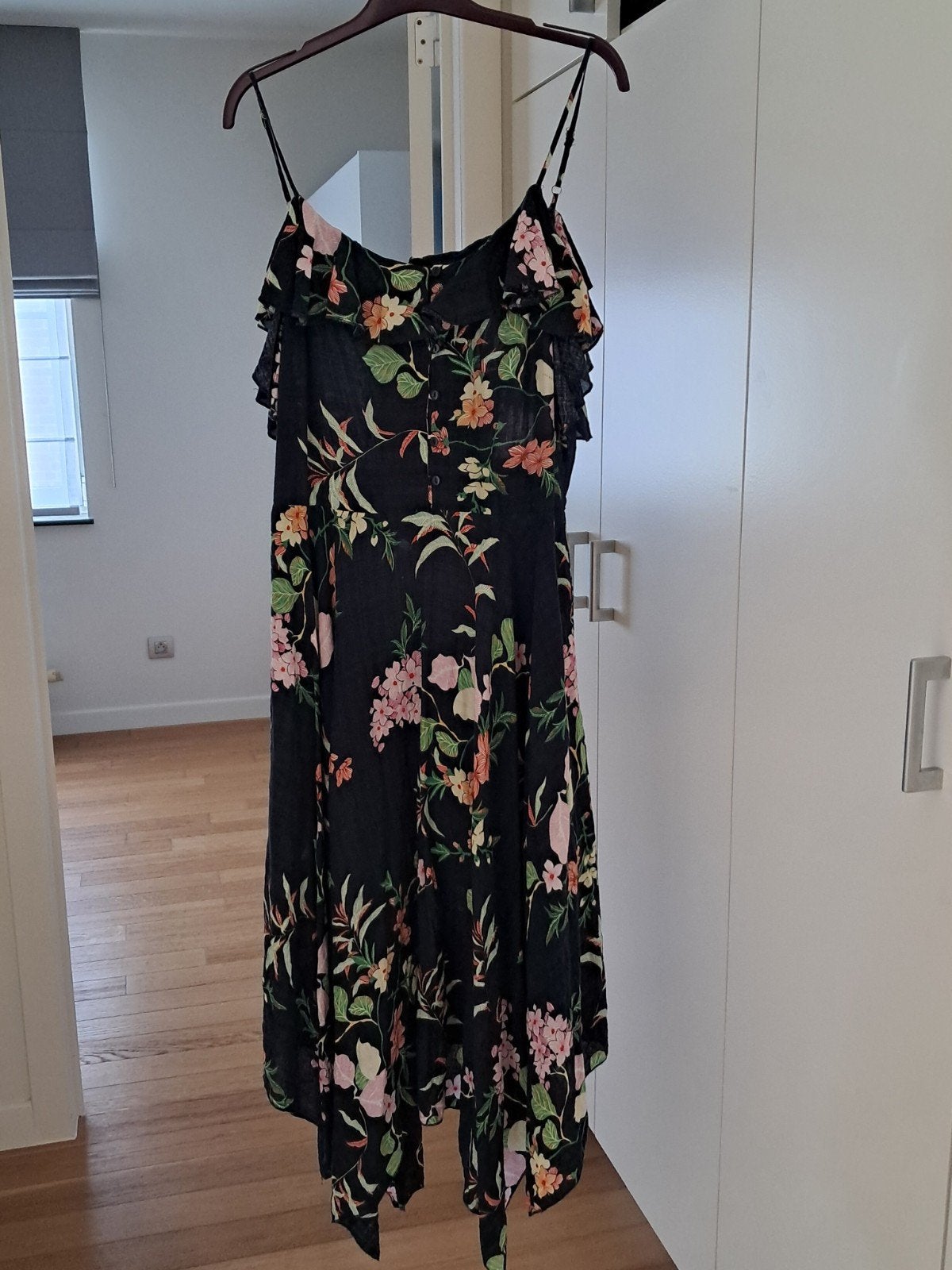 Robe d'été longue signée Studio Parisien, Taille 42/44 (L), Enlèvement ou Envoi, Studio Parisien, Comme neuf