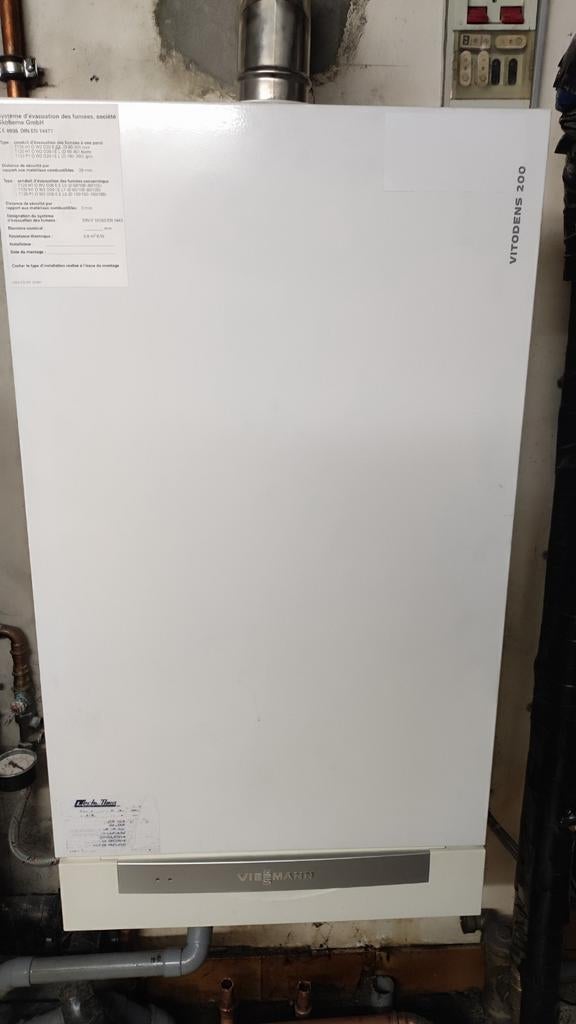Viessman vitodens 200 en bon état de fonctionnement, Enlèvement