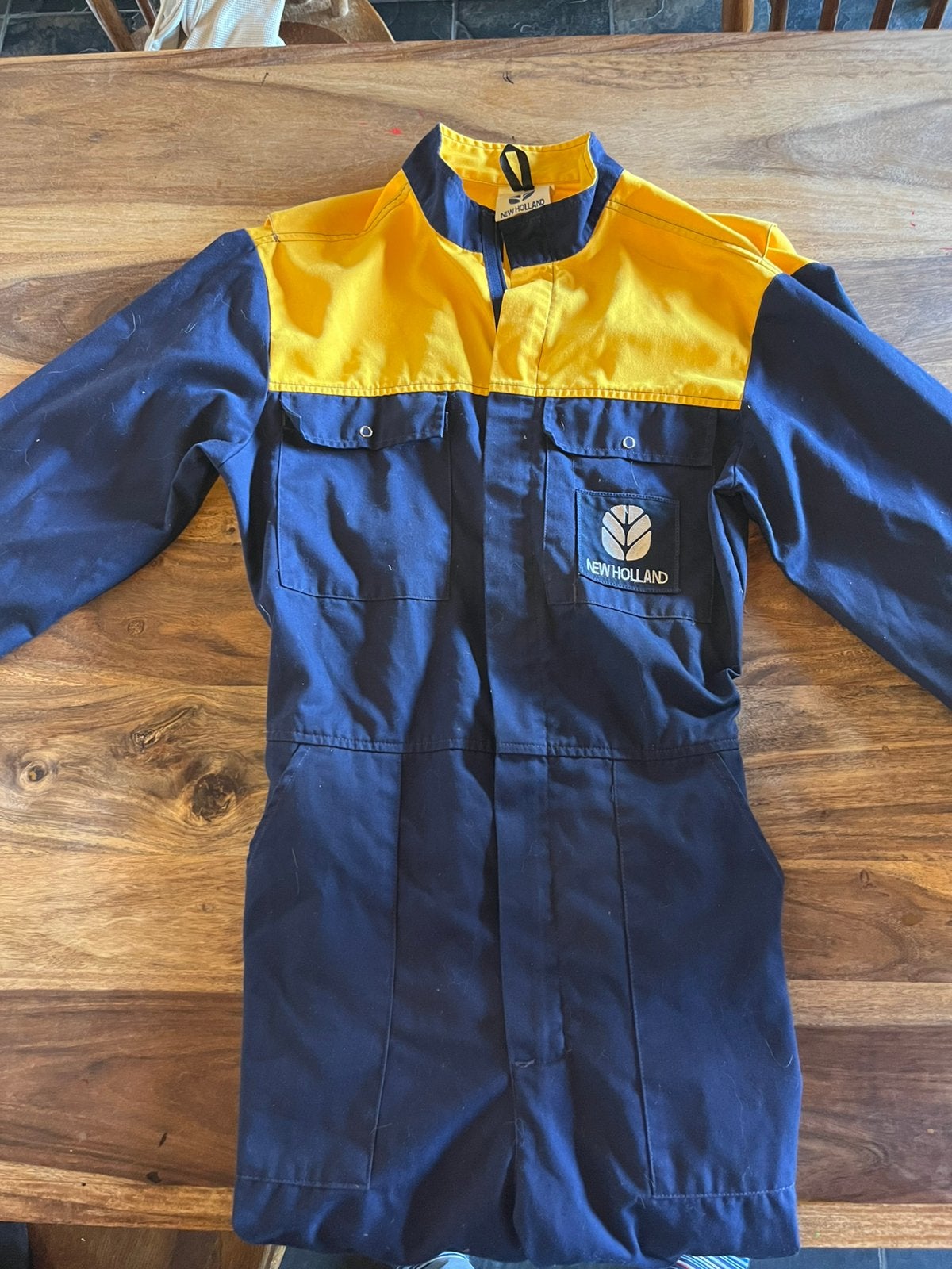 Overall New Holland, Enlèvement, Comme neuf, Ensemble