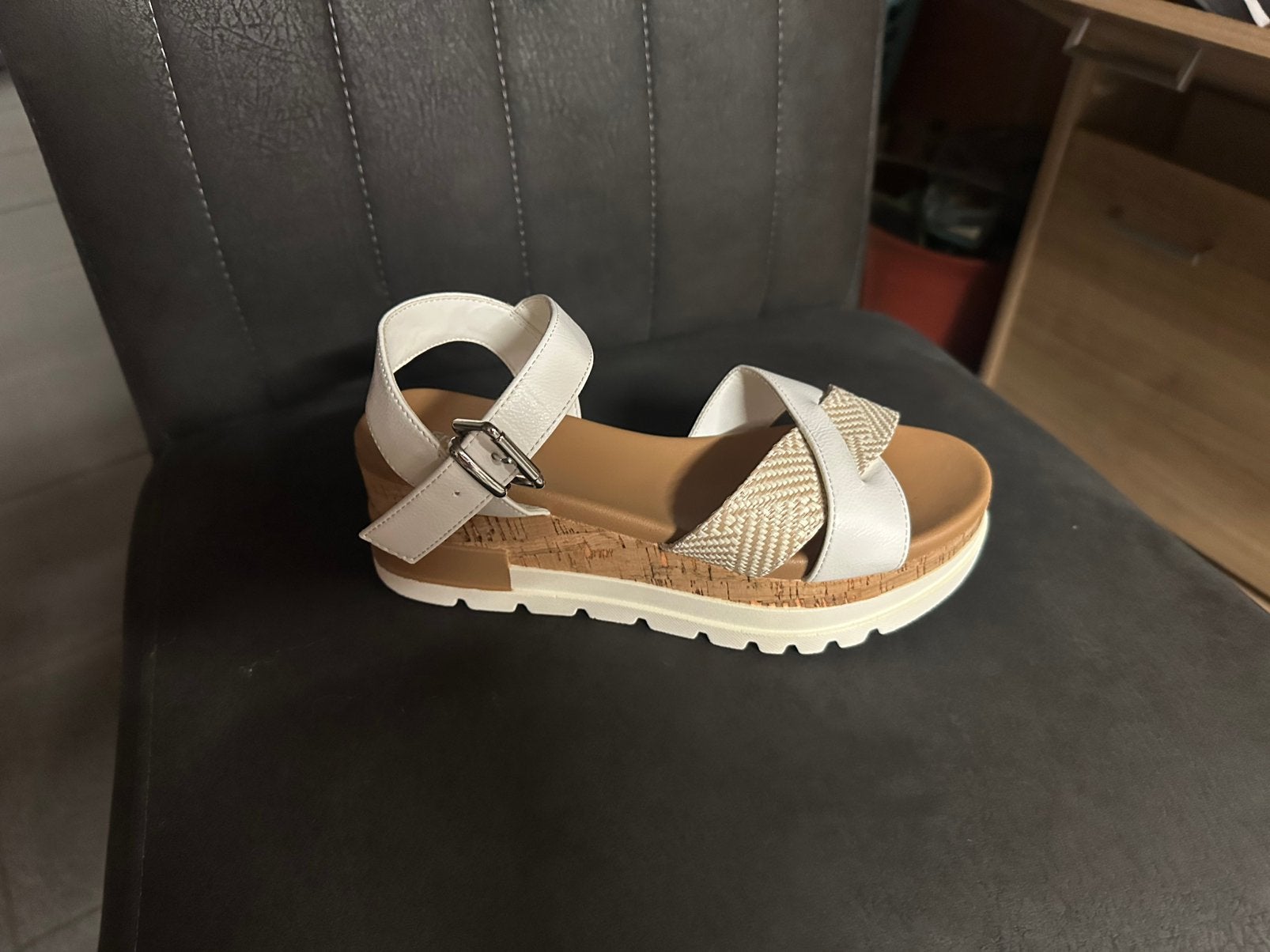 Splinter nieuwe sandalen, Kinderen en Baby's, Babykleding | Schoentjes en Sokjes, Ophalen, Nieuw