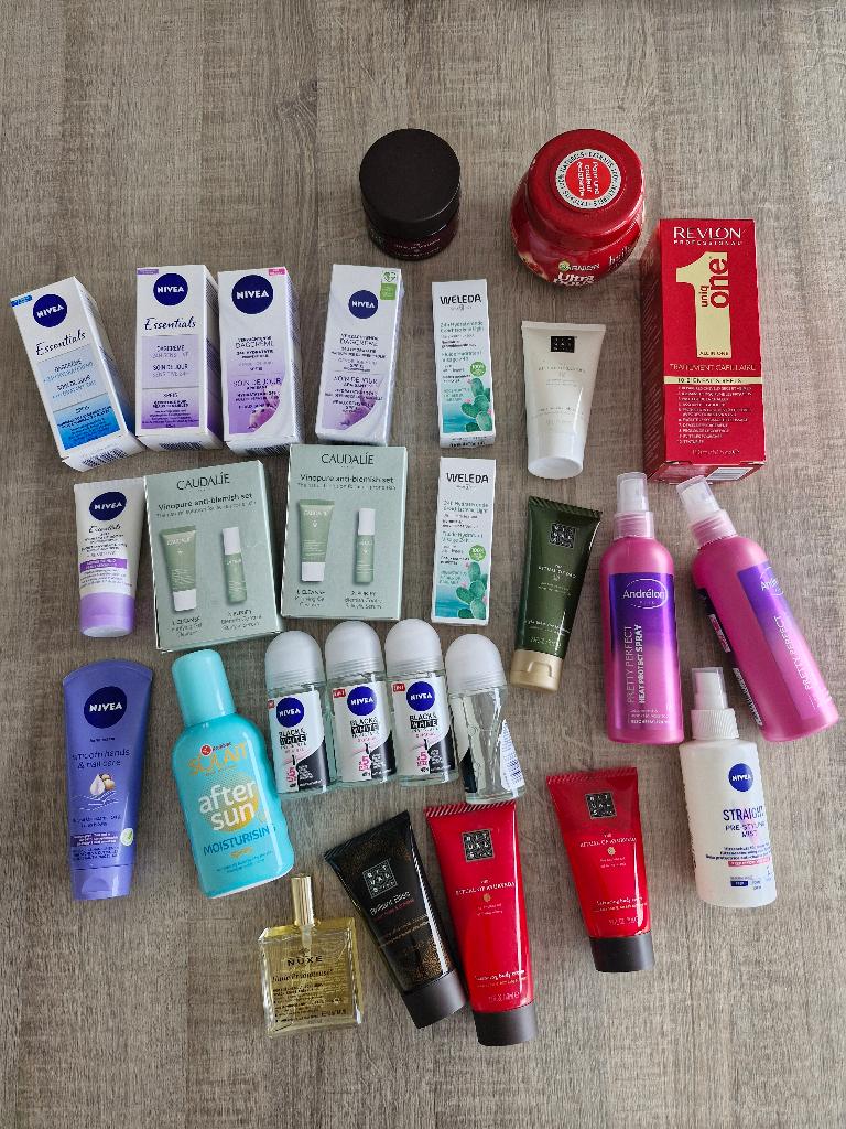 Verzorgingspakket o.a. Nuxe, Rituals, Nivea, Handtassen en Accessoires, Ophalen, Nieuw, Bodylotion, Crème of Olie