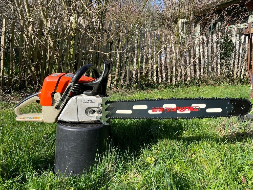Tronçonneuse Stihl 044 c + accessoires, Jardin & Terrasse, Taille-haies, Utilisé, Essence, Enlèvement