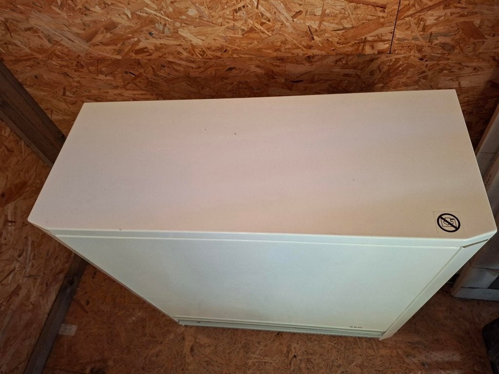 Aeg accumulatie kachel 2000W, Doe-het-zelf en Bouw, Ophalen, 30 tot 80 cm, Kachel, Zo goed als nieuw