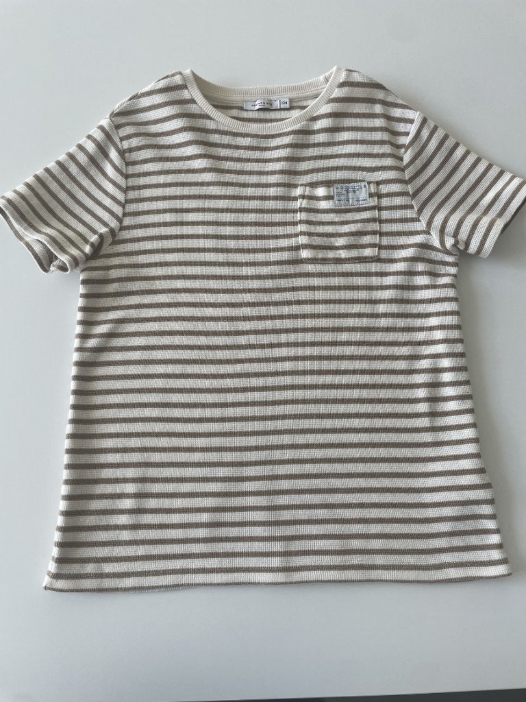 Wit/beige t-shirt maat 134 van Hampton Bays, Kinderen en Baby's, Kinderkleding | Maat 134, Hampton Bays, Ophalen of Verzenden