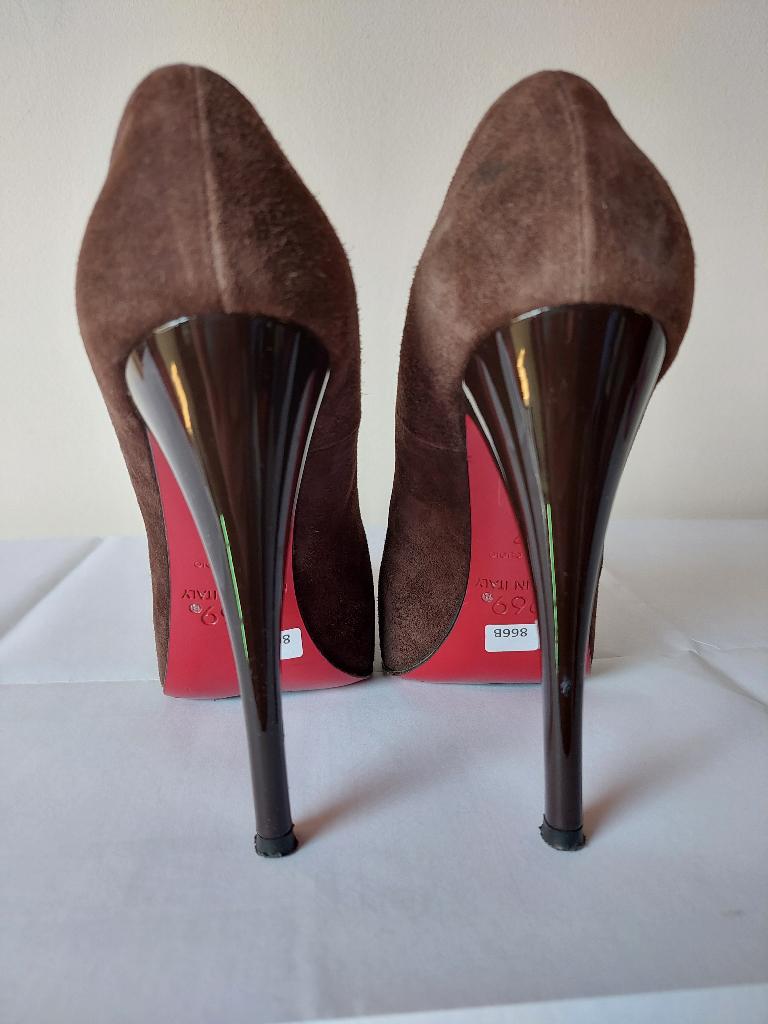 866B* 1969 sexy escarpins full cuir high heels (37), Escarpins, Comme neuf, Brun, Envoi