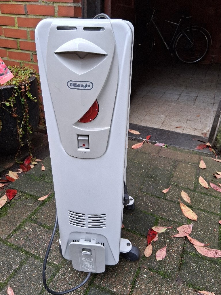 Bij Verwarming, Doe-het-zelf en Bouw, Ophalen, 30 tot 80 cm, Radiator, Minder dan 60 cm
