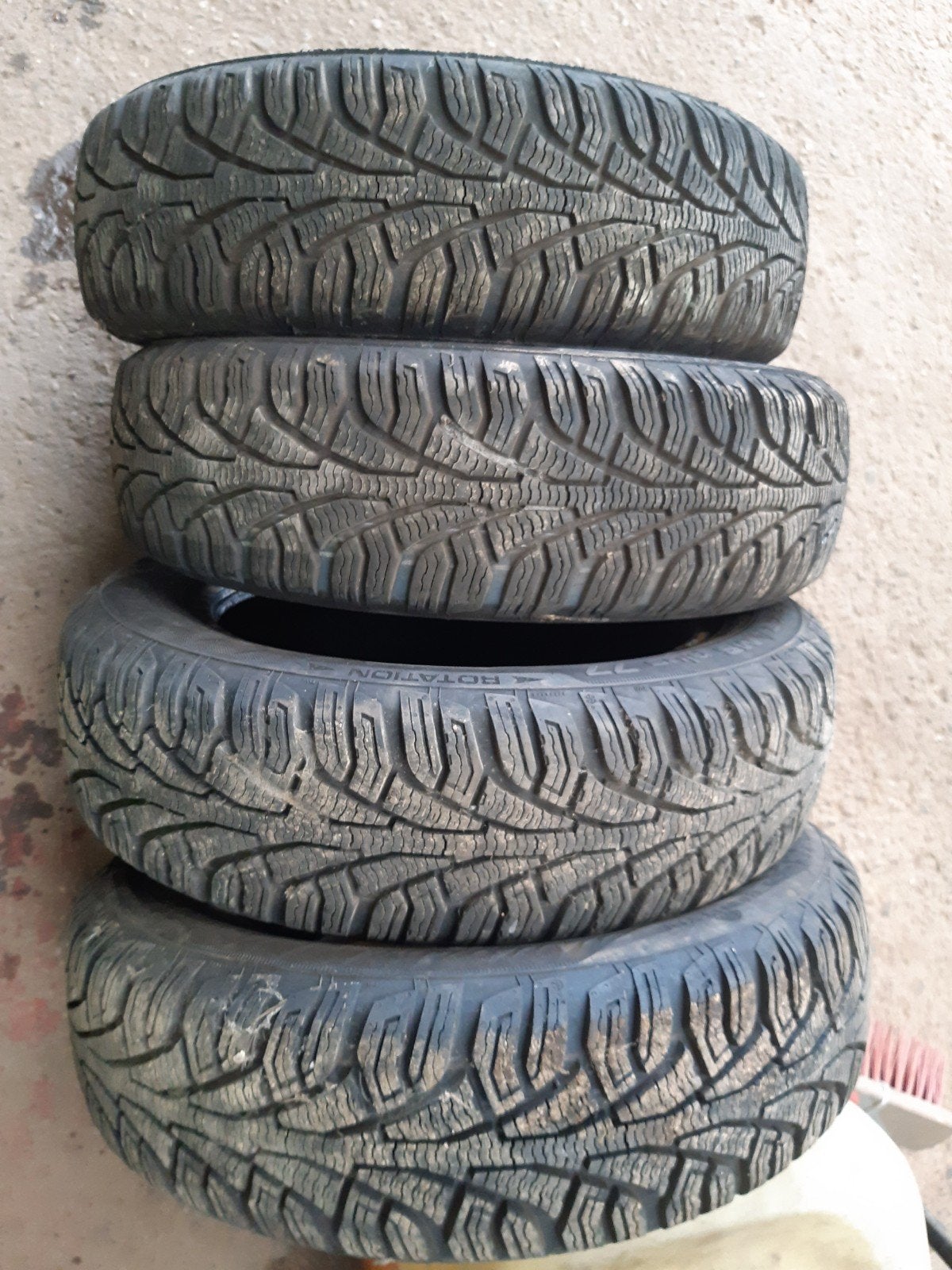 4 winterbanden suzuki alto-nissan pixo, Auto-onderdelen, Ophalen, 14 inch, Gebruikt, 155 mm