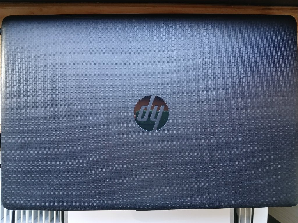 HP Pavilion 15-db0045nb, 2 tot 3 Ghz, 15 inch, 8 GB, Zo goed als nieuw