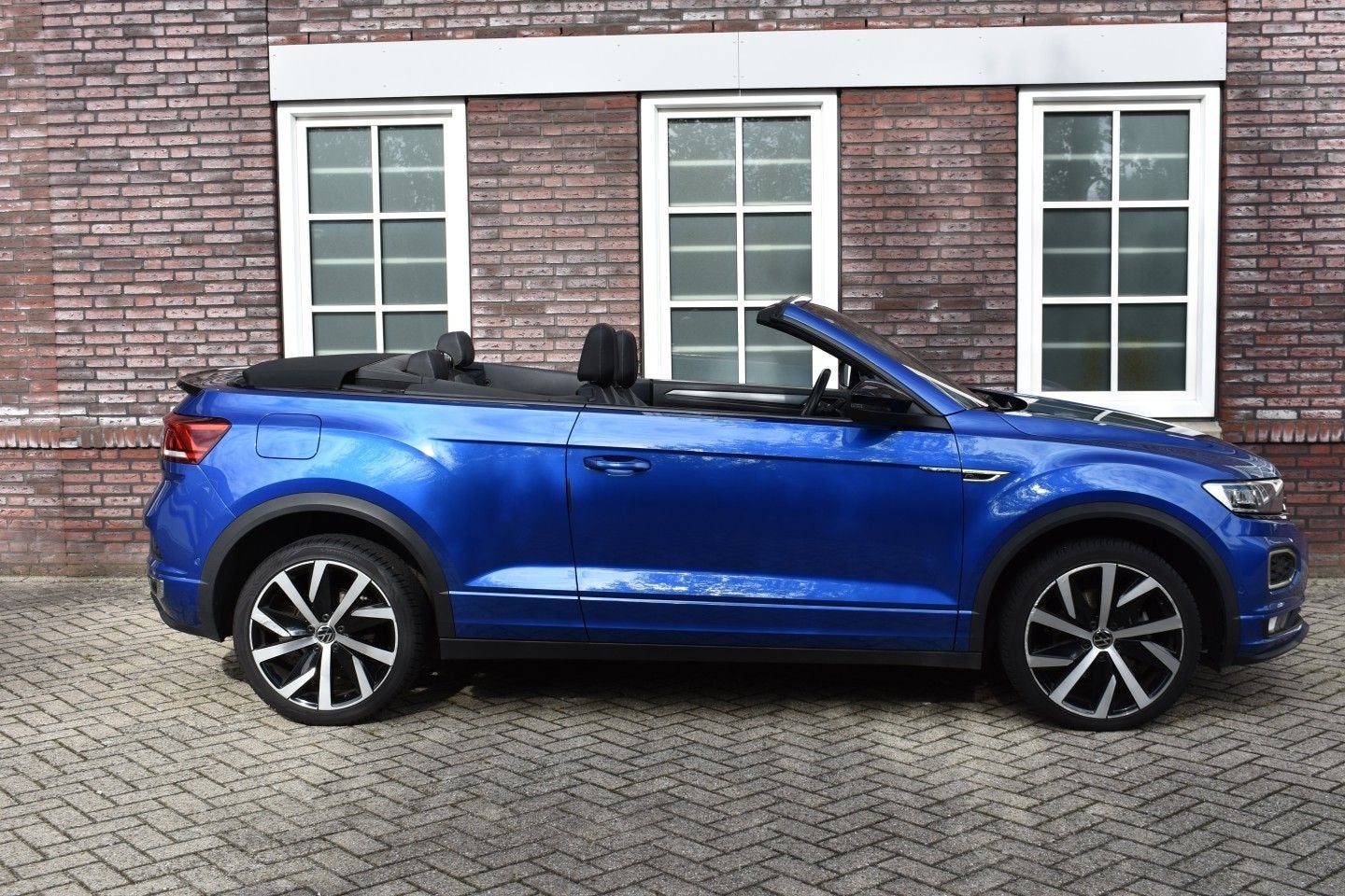 Volkswagen T-Roc 1.5 TSI R-Line dsg Cabriolet Wij zijn op af, Achat, Entreprise, Cabriolet, Electronic Stability Program (ESP)