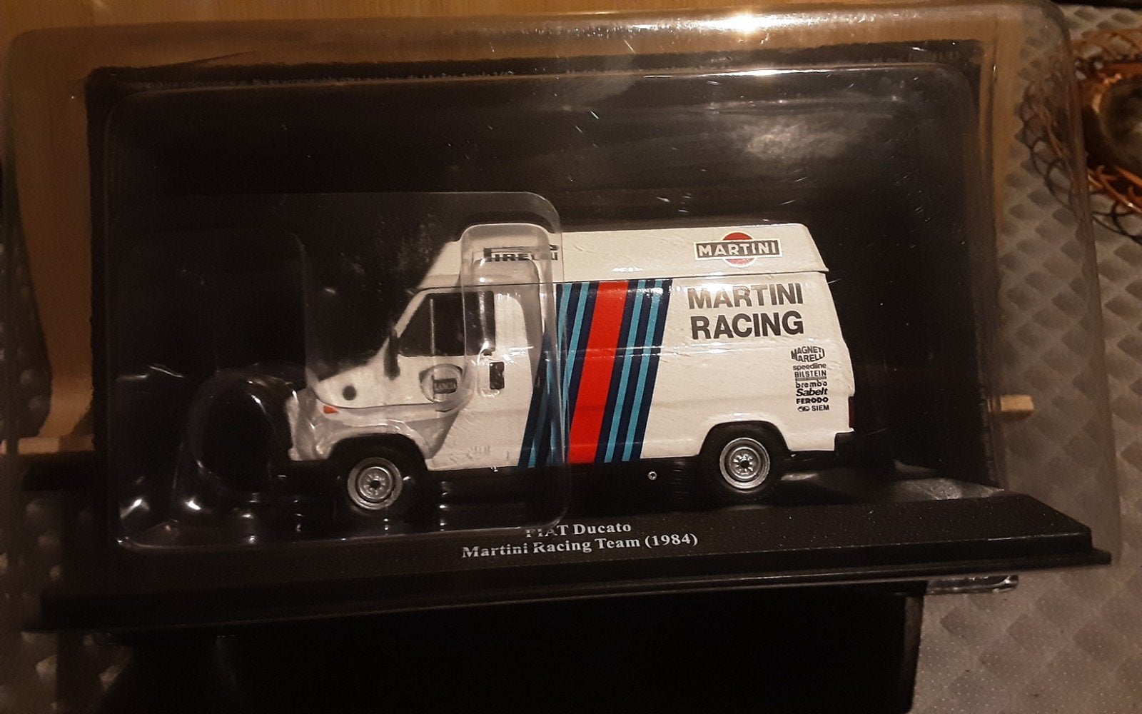 Fiat ducato miniatuur, Hobby en Vrije tijd, Ophalen of Verzenden, Nieuw, Bus of Vrachtwagen, Overige merken