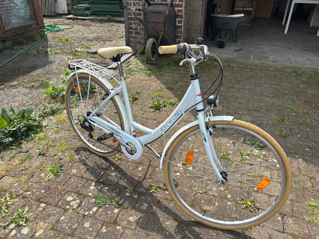 Damesfiets te koop, Fietsen en Brommers, Fietsen | Dames | Damesfietsen, Ophalen, Gebruikt