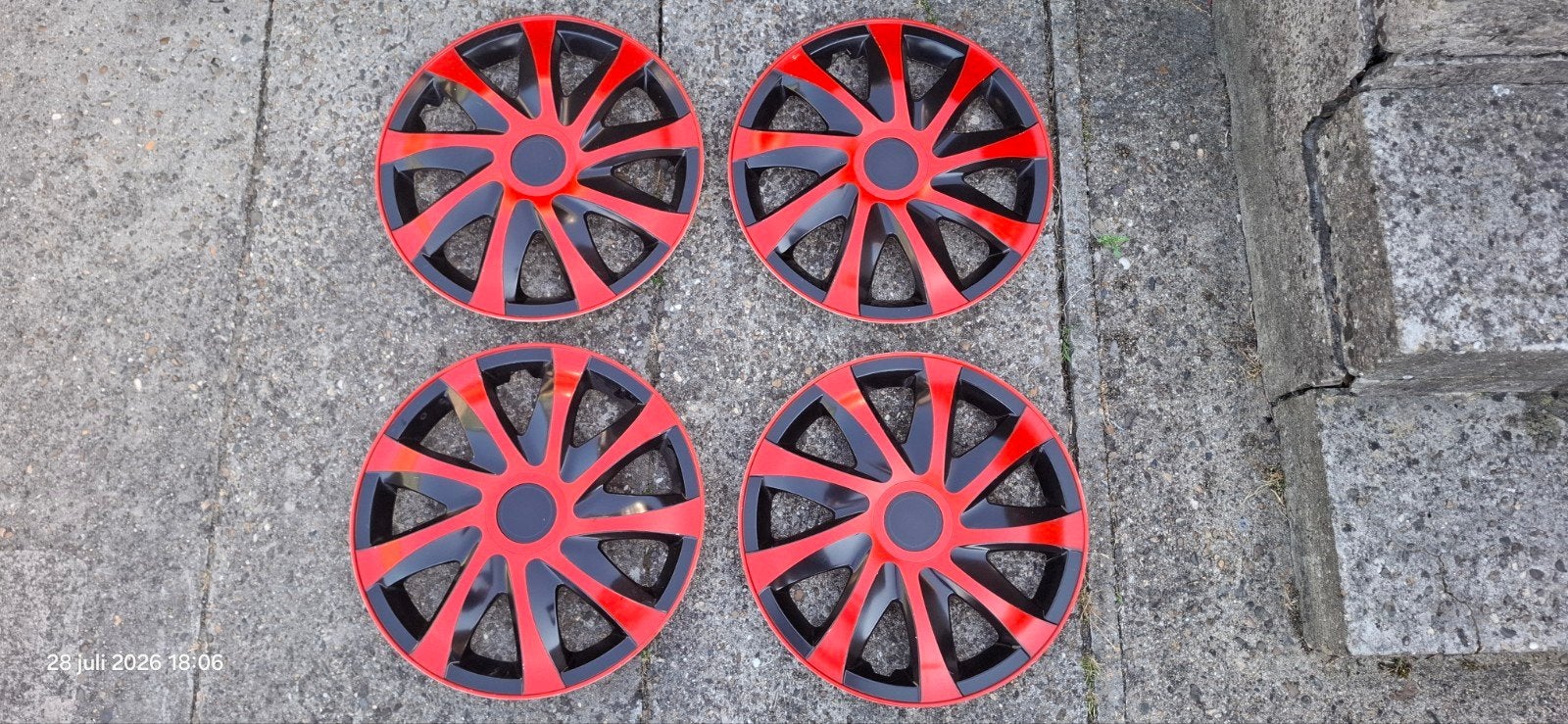 wieldoppen 14 inch, Ophalen