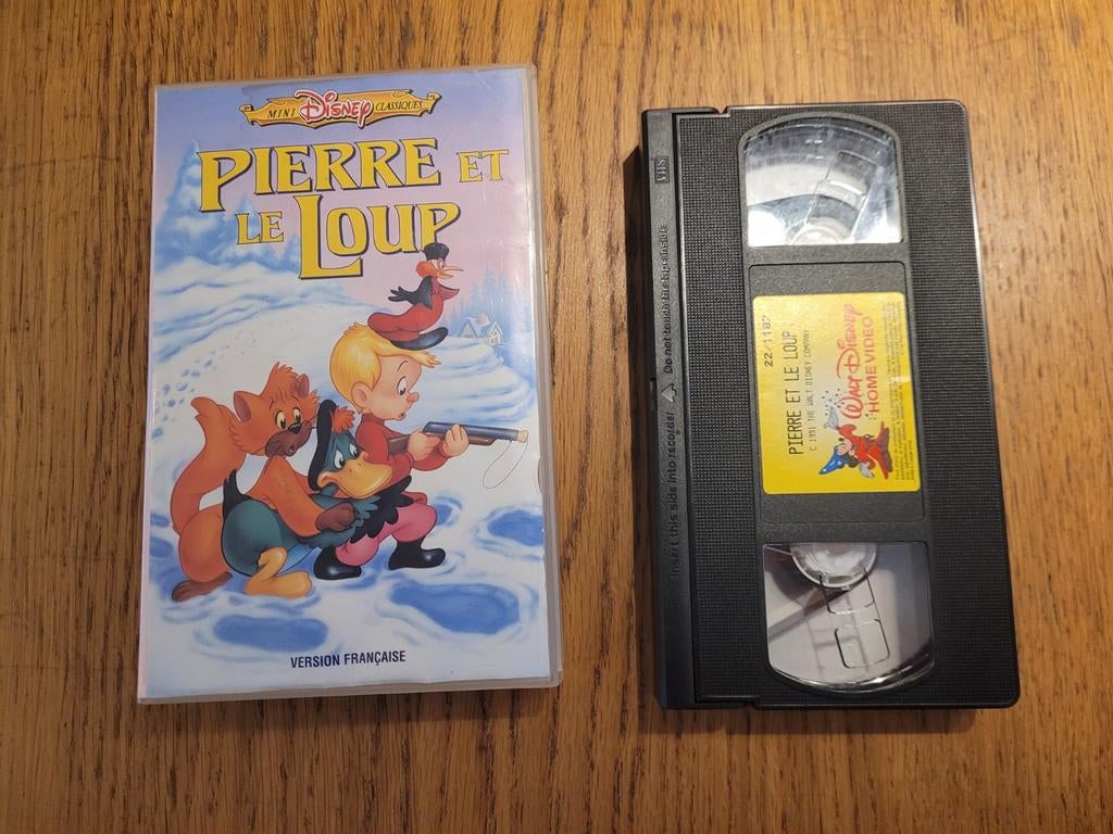 VHS Pierre et le loup Disney, CD & DVD, Enlèvement ou Envoi