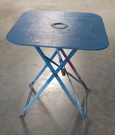 Retro metalen tuintafeltje - 60 CM x 60 cm, Ophalen