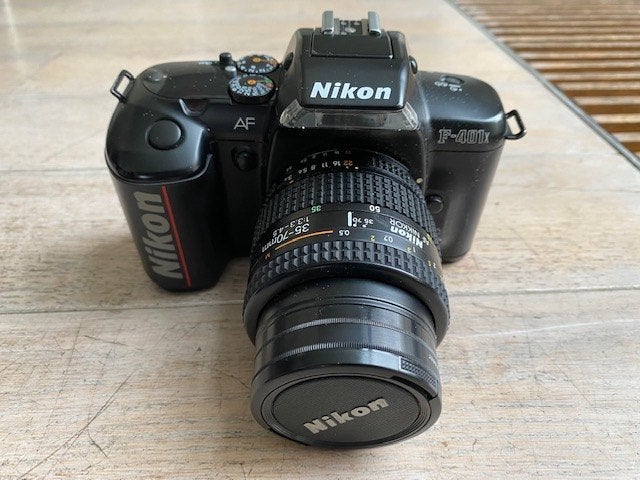 Boitier Nikon Auto focus F401X avec objectif Nikon DX, TV, Hi-fi & Vidéo, Appareils photo analogiques, Enlèvement, Utilisé, Reflex miroir