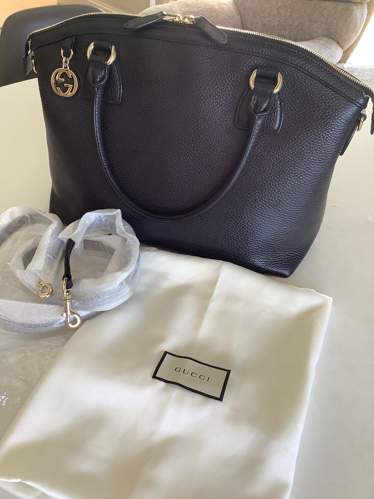 Handtas Gucci, Handtassen en Accessoires, Tassen | Damestassen, Ophalen of Verzenden, Zo goed als nieuw, Zwart, Handtas