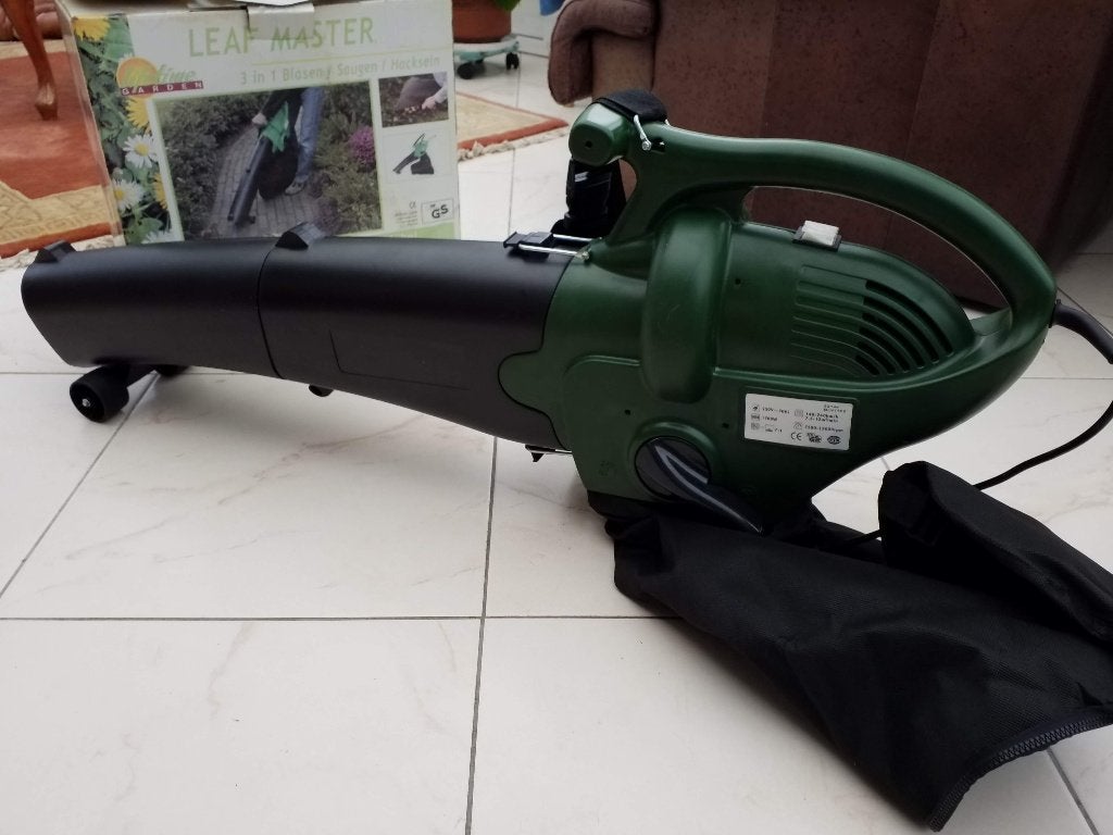 Nieuw verpakte bladblazer / bladzuiger / bladversnipperaar, Tuin en Terras, Bladblazers, Ophalen, Handgedragen, Nieuw, Met opvangzak