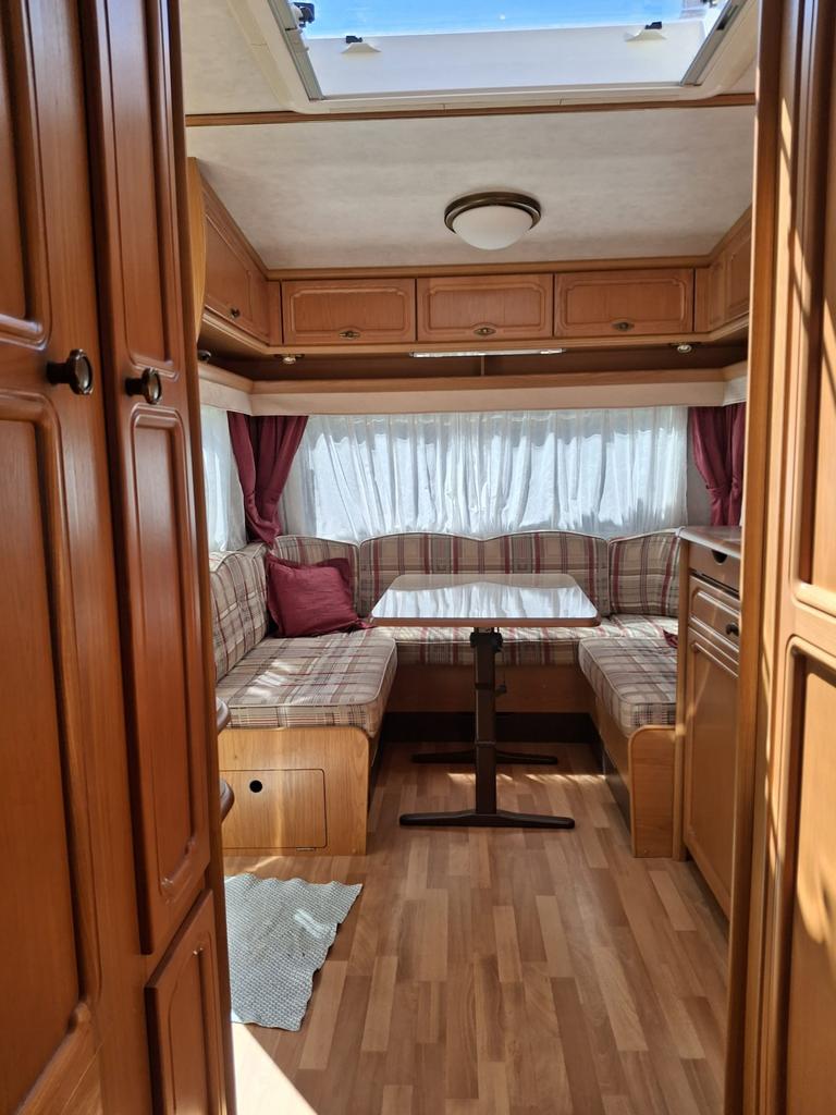 Caravane Tabbert Comtesse 490 DW, Caravanes & Camping, Caravanes, Particulier, jusqu'à 4, 1000 - 1250 kg, Tabbert, 2 lits séparés