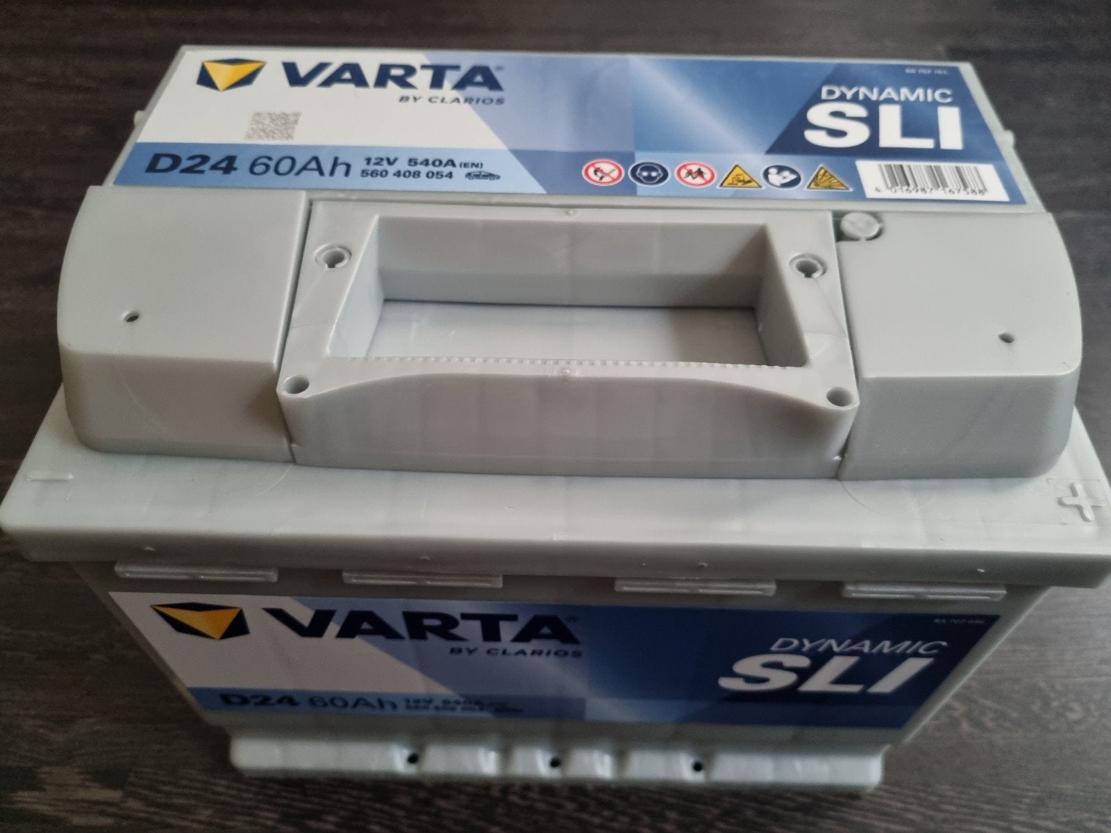 batterie varta 12V 60amp  (nouvelle jamais servi), Autos : Pièces & Accessoires, Neuf