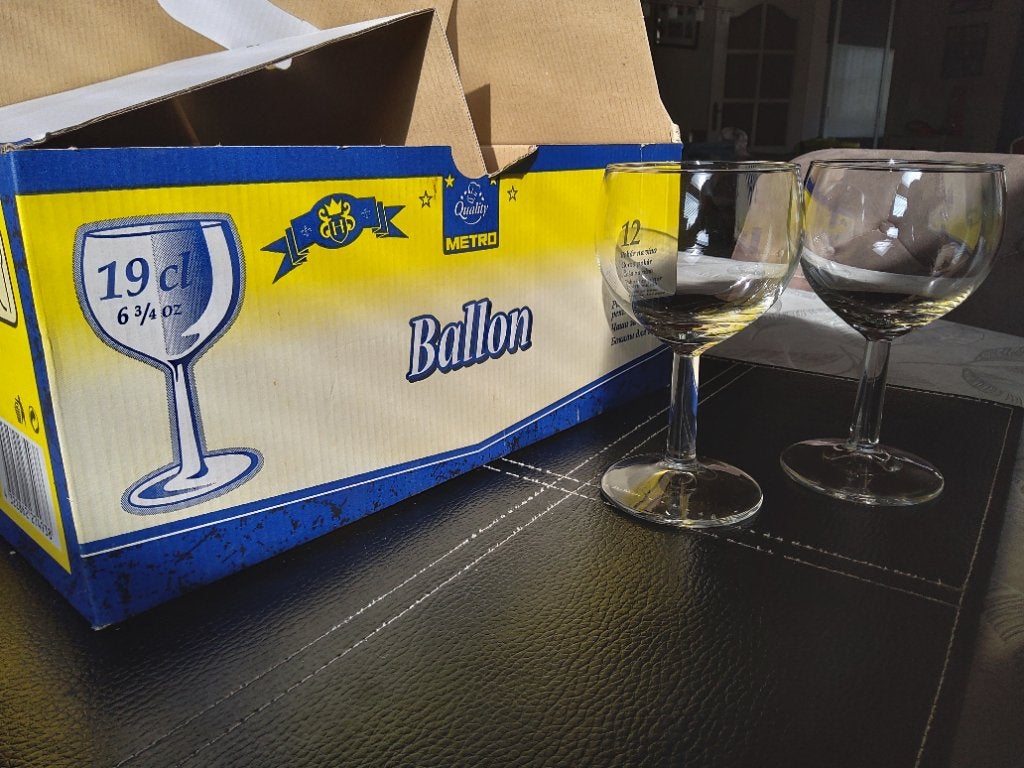 Klein lot wijnglazen, Ophalen, Zo goed als nieuw, Overige typen