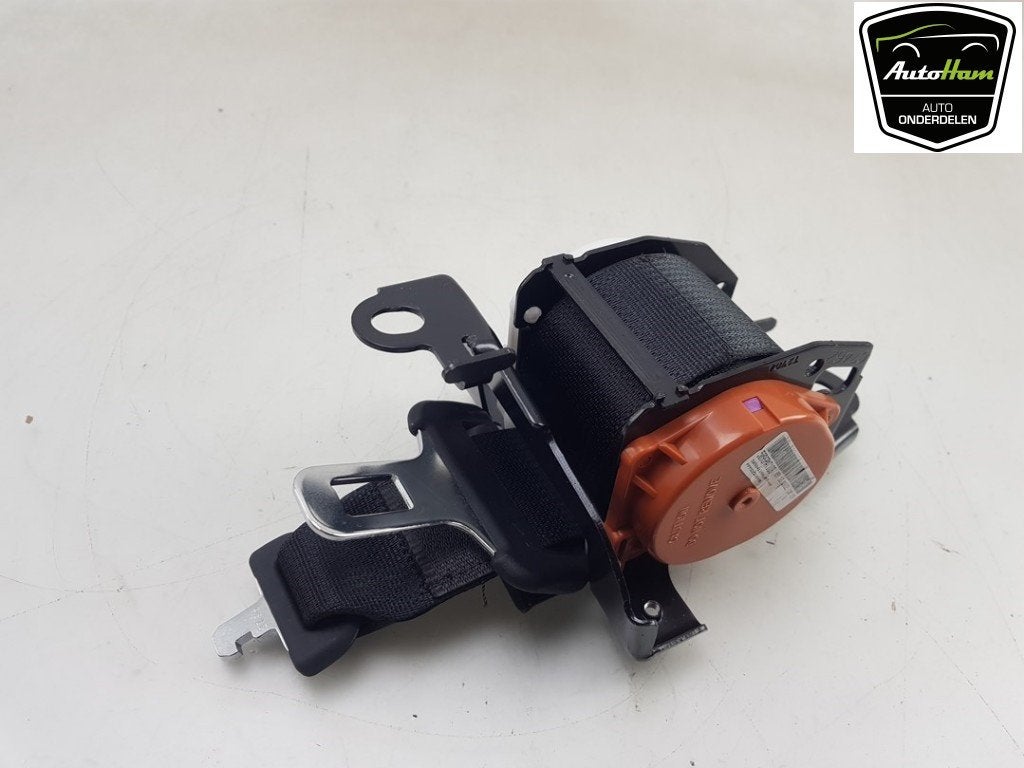 CEINTURE DE SECURITE ARRIERE CENTRALE SX4 S-Cross (JY), Suzuki-Allee 7
64625  Bensheim, DE, Suzuki Deutschland GmbH, Kontakt@suzuki.de