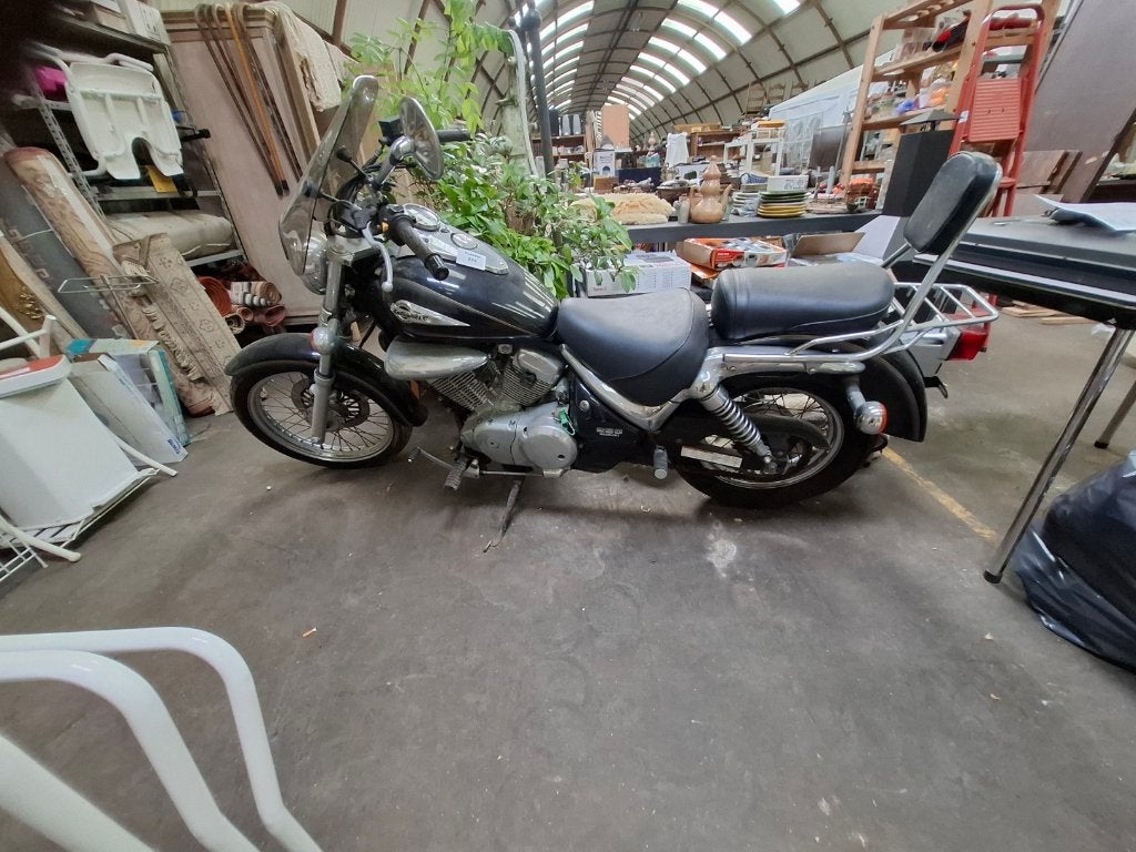 suzuki intruder 250cc, Motoren, Chopper, Gebruikt, Particulier