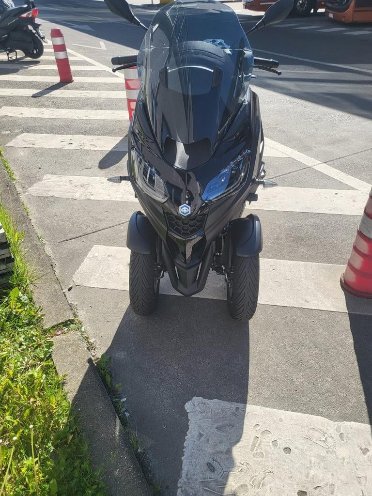 Piaggio mp3 5 310 neuf, Ophalen