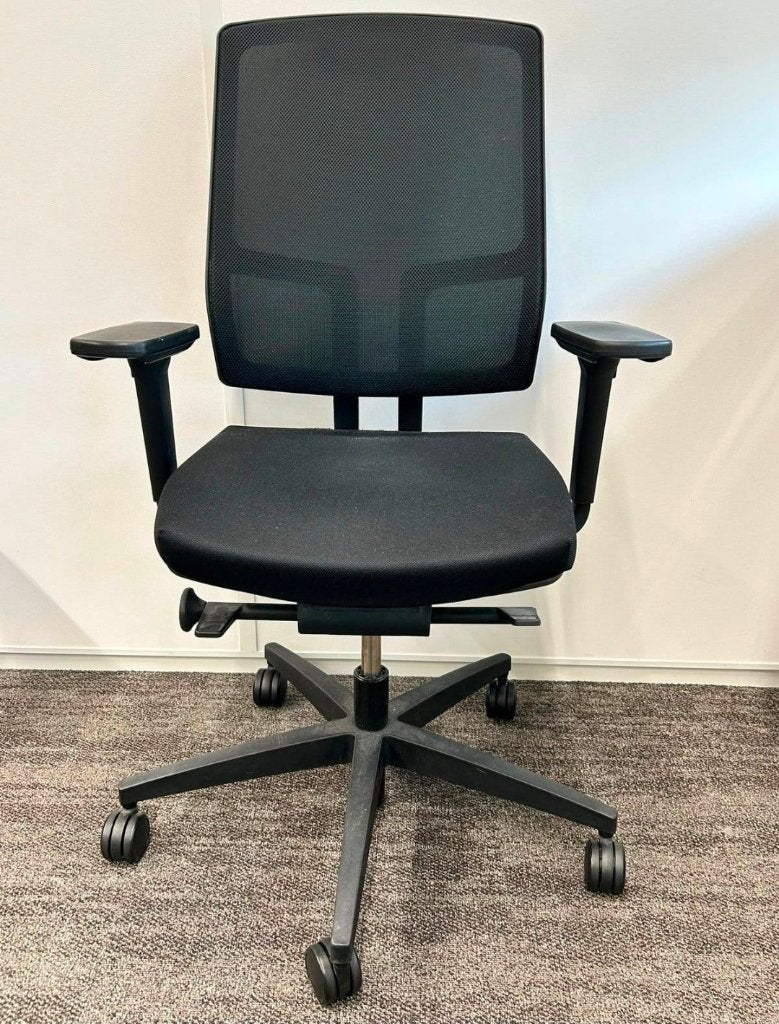 Chaise de bureau ergonomique Osmoz Bedimo noire, Maison & Meubles, Chaises de bureau, Comme neuf, Enlèvement, Ergonomique, Chaise de bureau