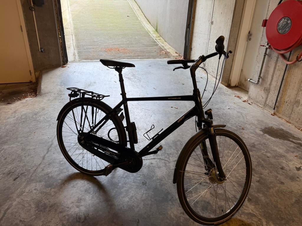 Velo de ville Giant Anytour RS 2 full black, Enlèvement, Frein à disque, Giant, Comme neuf