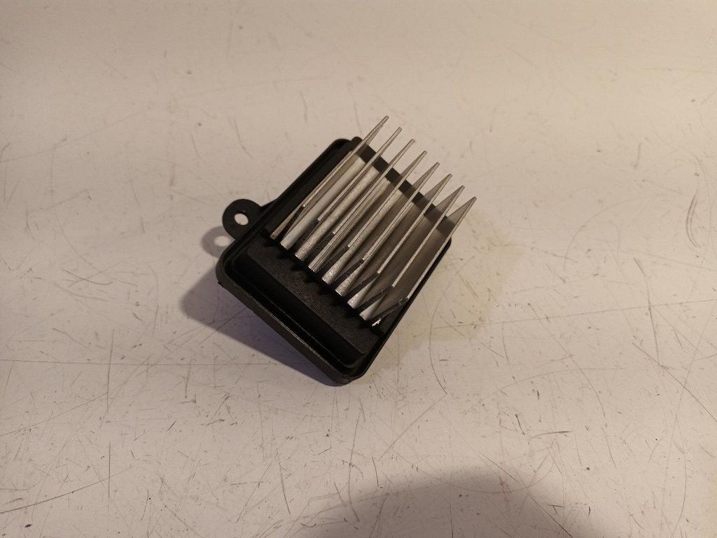 Kachelweerstand Smart Fortwo, Onderdelen@venauto.nl, Van der Ven Autorecycling B.V., Gebruikt, Ettenseweg 76, 4706 PB Roosendaal, The Netherlands