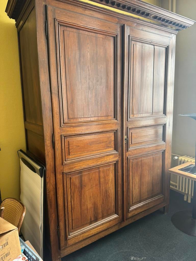 Kast, Ophalen