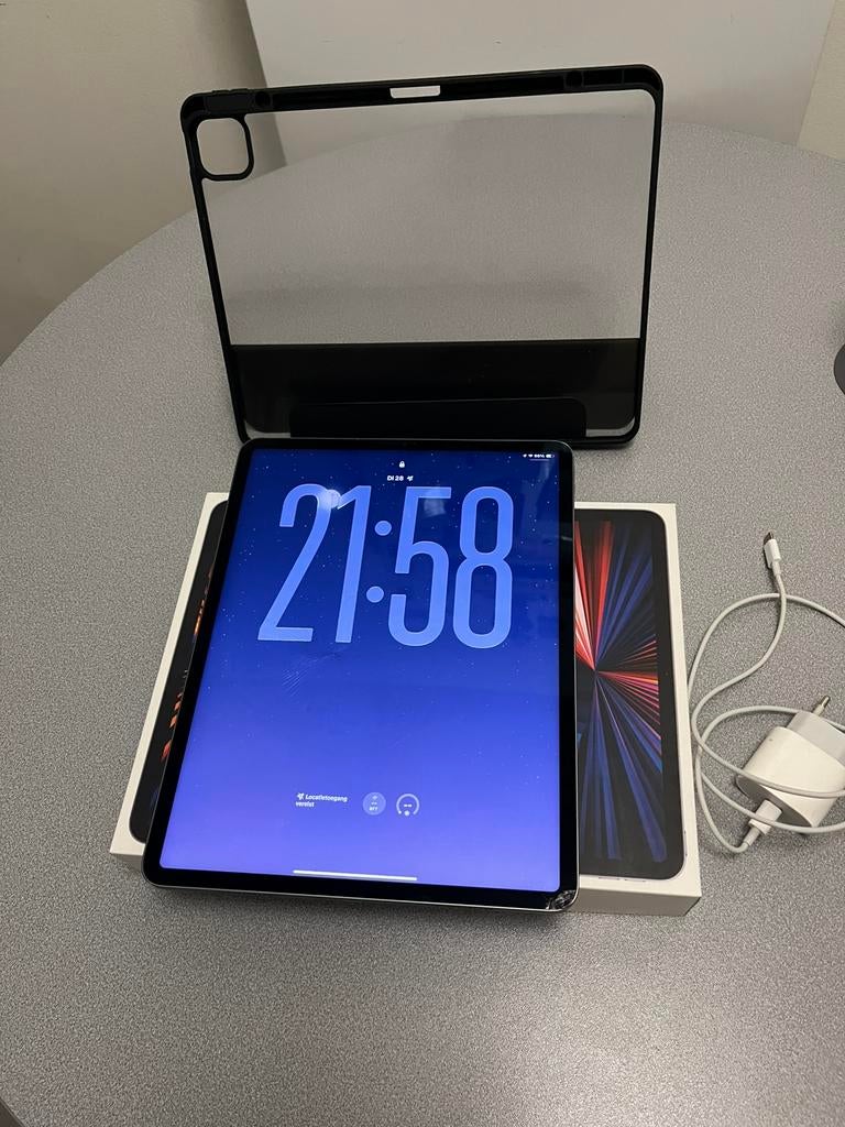 Ipad Pro 12.9 inch 128gb 5th generatie, Computers en Software, Apple iPads, Ophalen, Apple iPad Pro, 128 GB, Gebruikt
