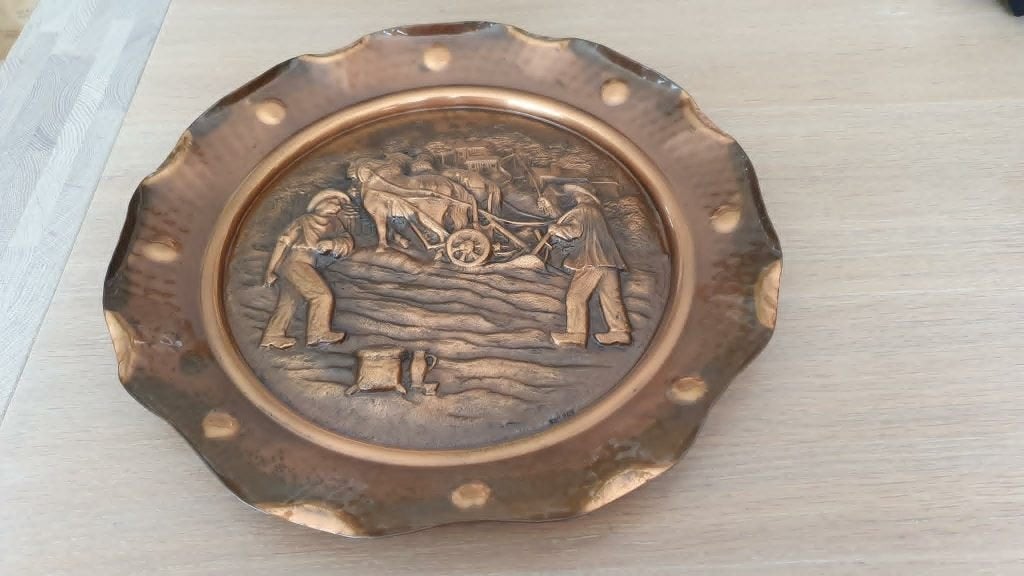 Assiette décorative, Antiquités & Art, Antiquités | Bronze & Cuivre, Enlèvement