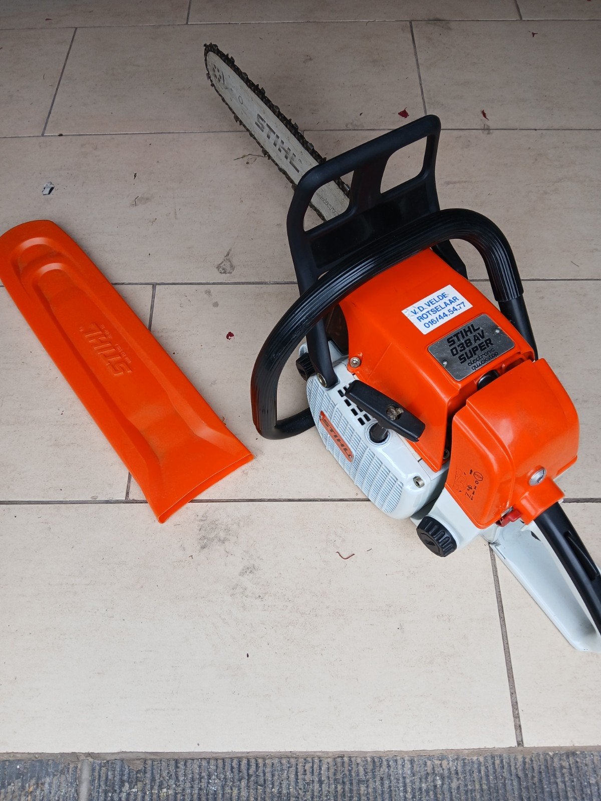 Stihl,Husqvarna kettingzagen, Enlèvement