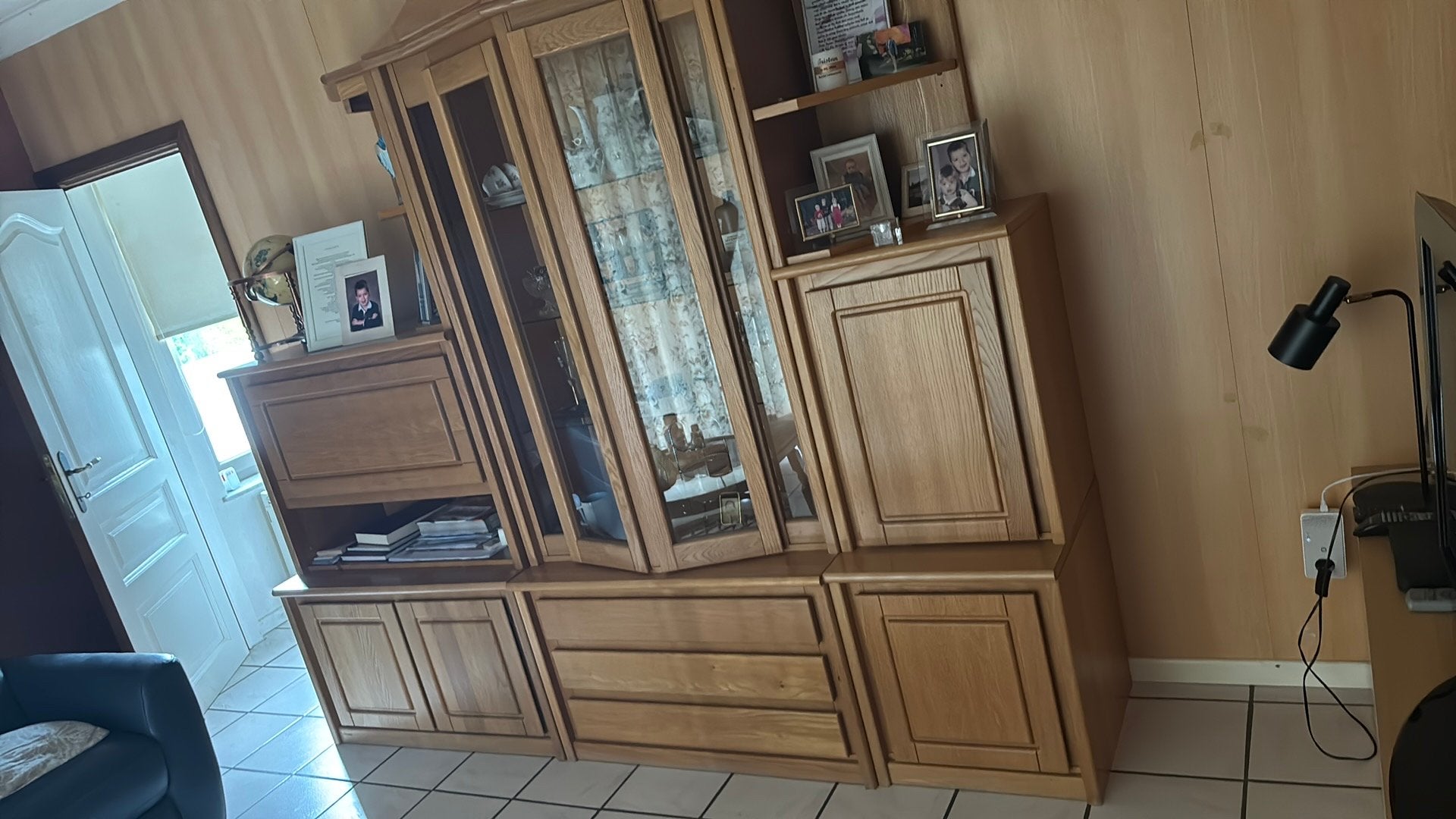 Grote kast, Ophalen, Zo goed als nieuw