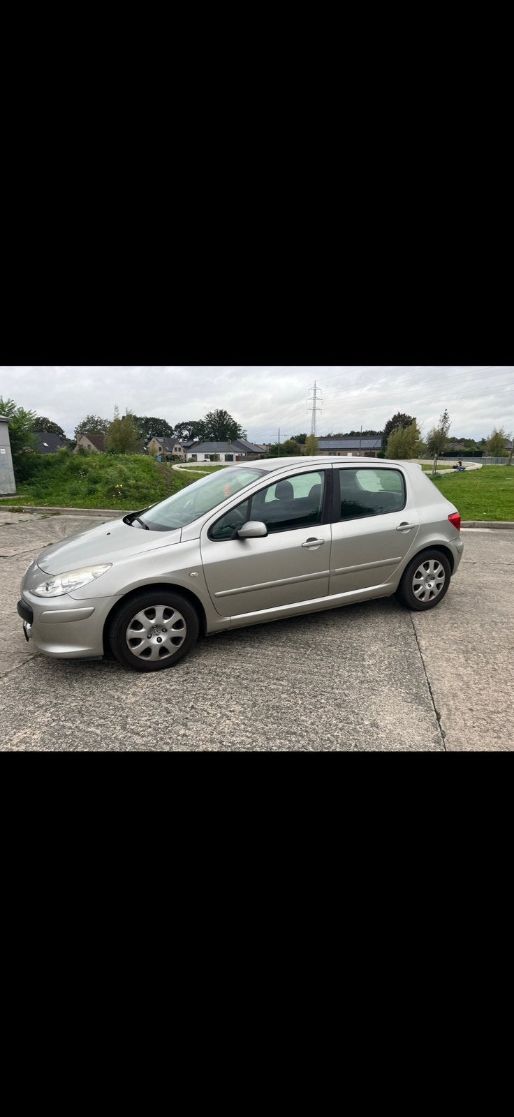Peugeot 307 hatchback, Autos, Argent ou Gris, Achat, Boîte manuelle, Noir