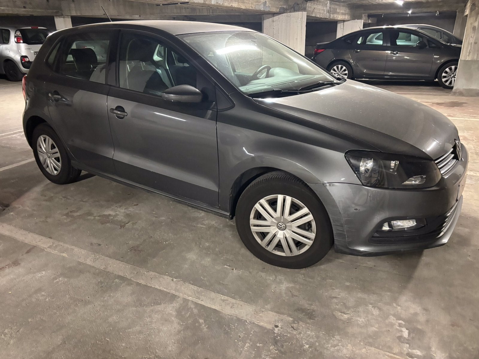 Volkswagen Polo 1.2 automaat 2016 25.000 km, Volkswagen, 1200 cc, Zilver of Grijs, Benzine