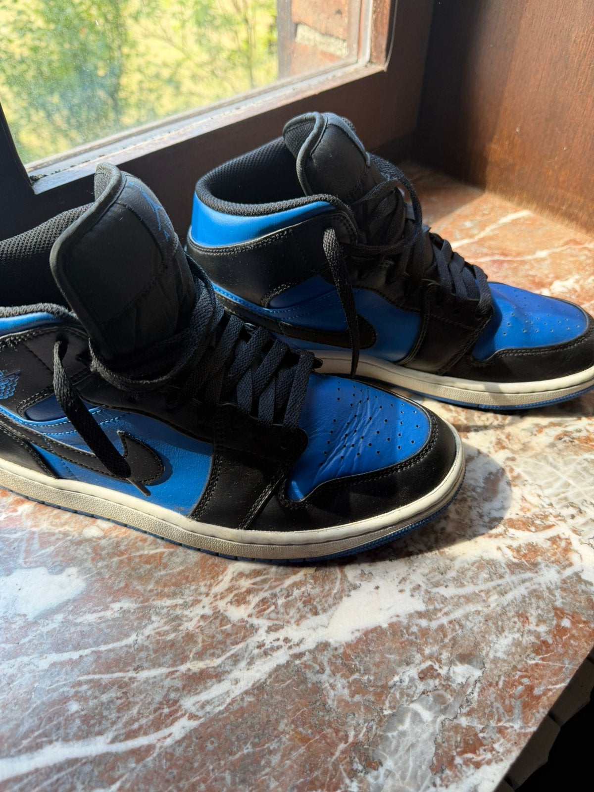 Air Jordan 1 Mid “Black Royal Blue” – maat 42,5, Kleding | Heren, Schoenen, Ophalen, Blauw, Sneakers, Gedragen