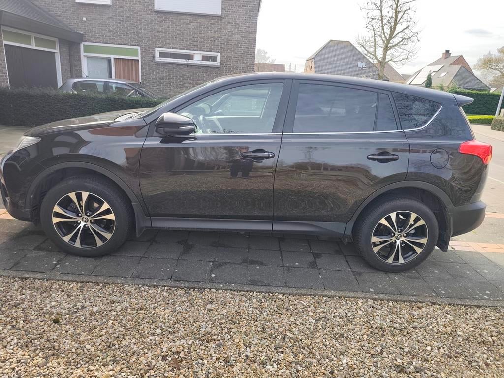 Toyota RAV4 Comfort 2.0D4D 124 pk Diesel 2wd. 2016bj., Auto's, Toyota, Euro 5, Stof, Zwart, Particulier