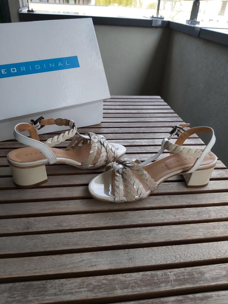Lederen sandalen merk BeOriginal maat 36 nieuw, Ophalen